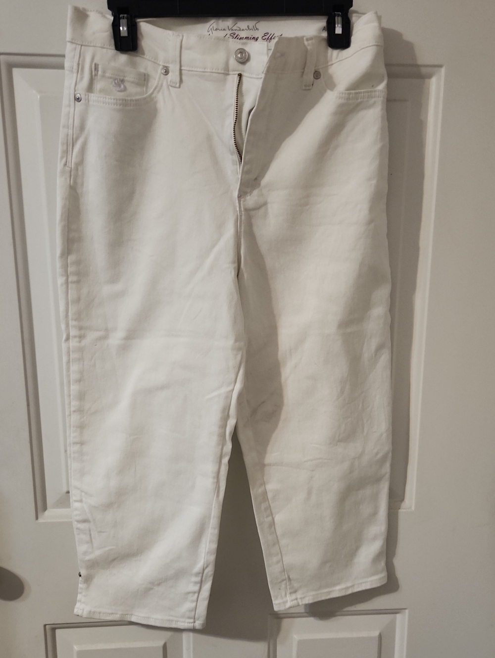 Gloria Vanderbilt All Aroind Slimming Effect Capris NWOT